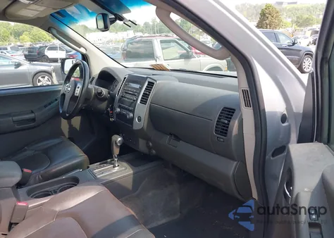 2011 Nissan Xterra Pro-4X из США, поврежденный, VIN 5N1AN0NW3BC520077